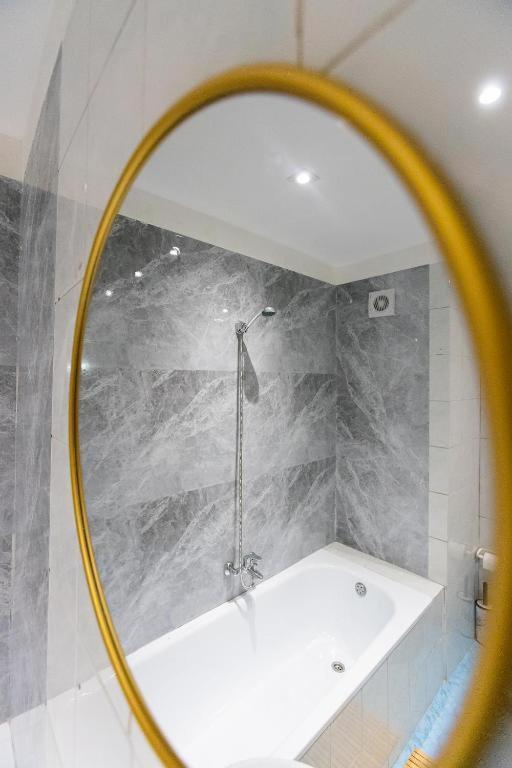Light-2 Lovely Apartment In Tirana Exterior foto