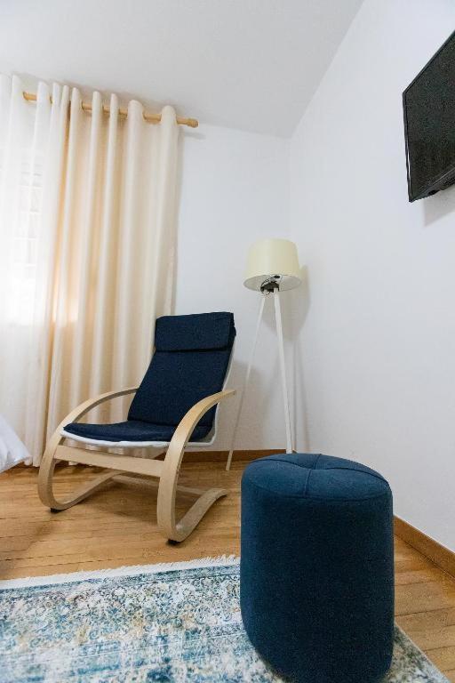 Light-2 Lovely Apartment In Tirana Exterior foto