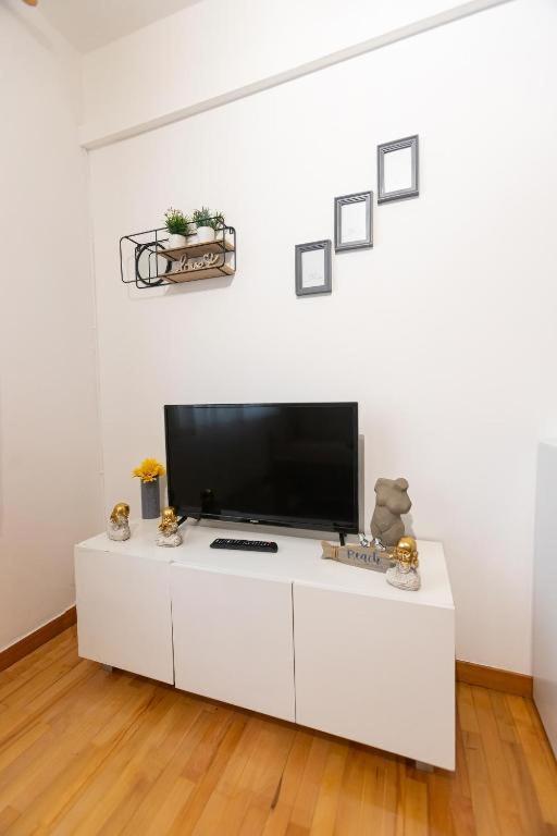 Light-2 Lovely Apartment In Tirana Exterior foto
